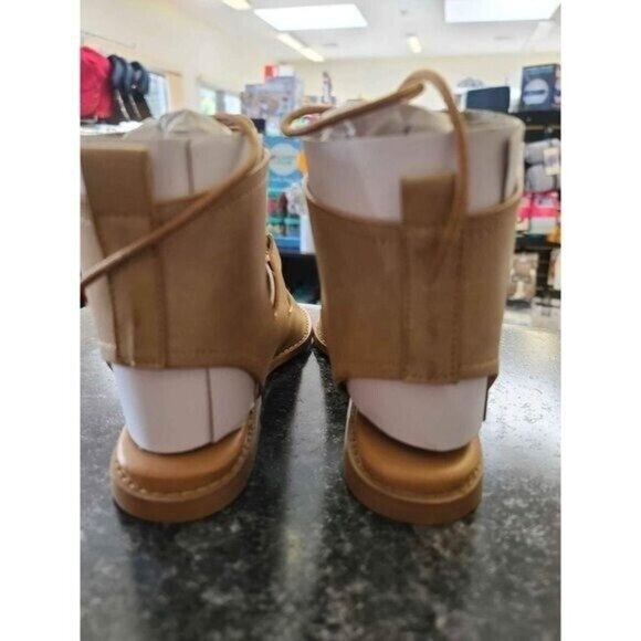 Report Womens Zahara Tan Gladiator Sandal, Size 6 - Picture 5 of 8